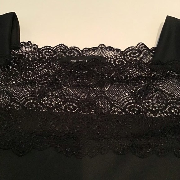 Ashley Stewart NWOT Black Lace Yoke Peplum Top Size 5X - Picture 6 of 9